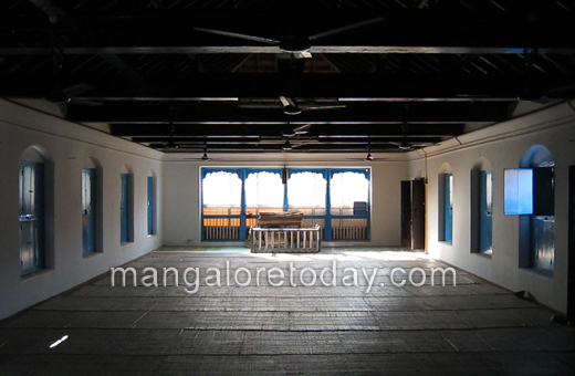 Zeenath Baksh Masjid, Bunder, Mangalore